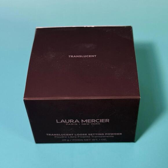 Laura Mercier Translucent Setting Powder - Picture 6 of 9